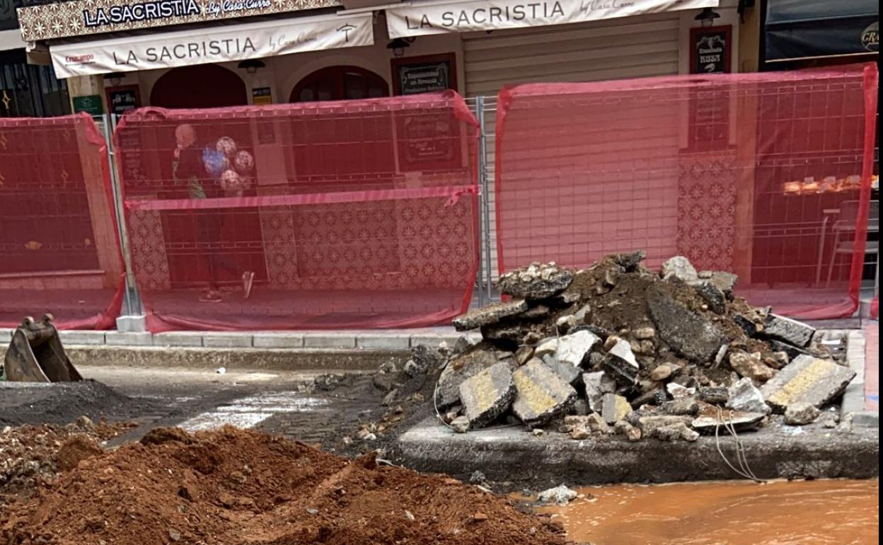 Vecinos Y Comerciantes Se Plantean Denunciar Al Ayuntamiento Por Da Os